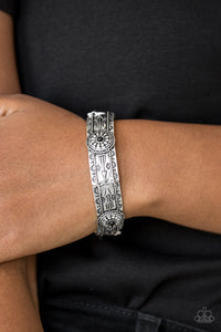 Southern Borders - Black and Silver Paparazzi Bracelet