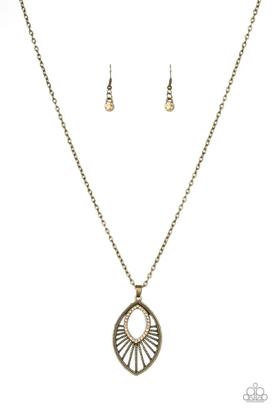 Court Couture - Brass Paparazzi Necklace