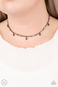 What A Stunner - Black Paparazzi Necklace