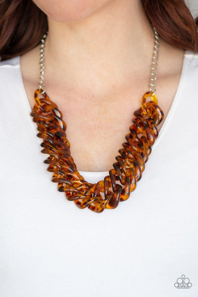 Comin In HAUTE - Brown Paparazzi Acrylic Necklace - sofancyjewels