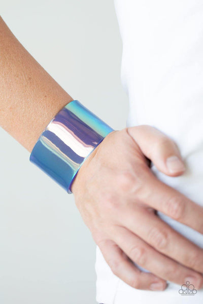 Holographic Aura - Blue Acrylic Paparazzi Bracelet - sofancyjewels