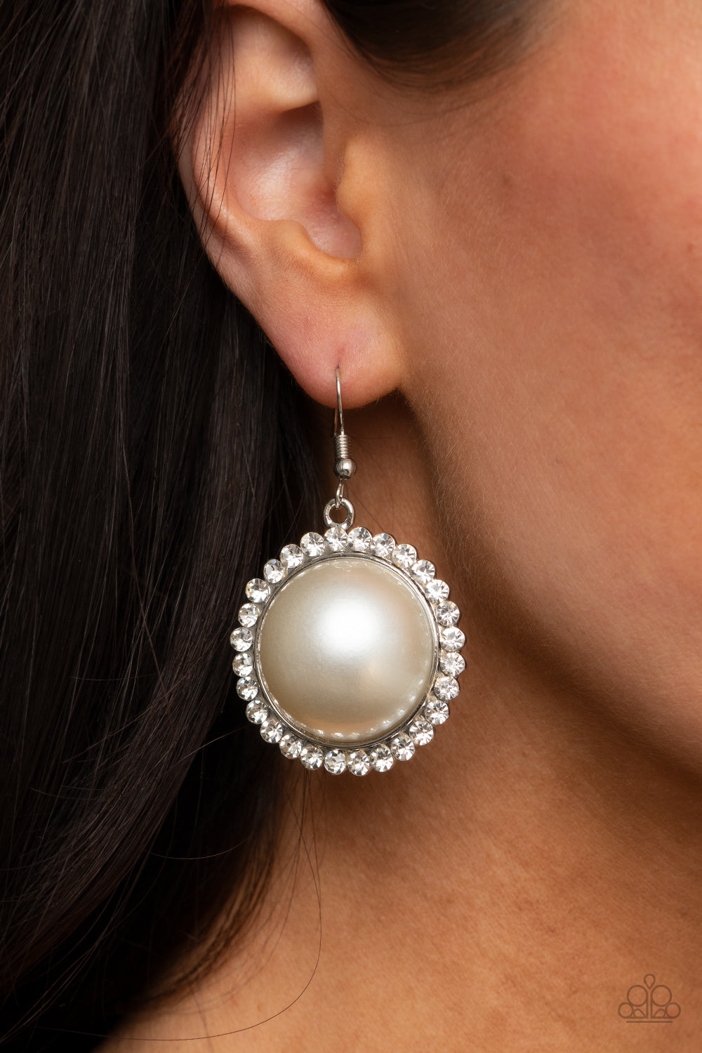 Esteemed Elegance - White Paparazzi Pearl Earrings