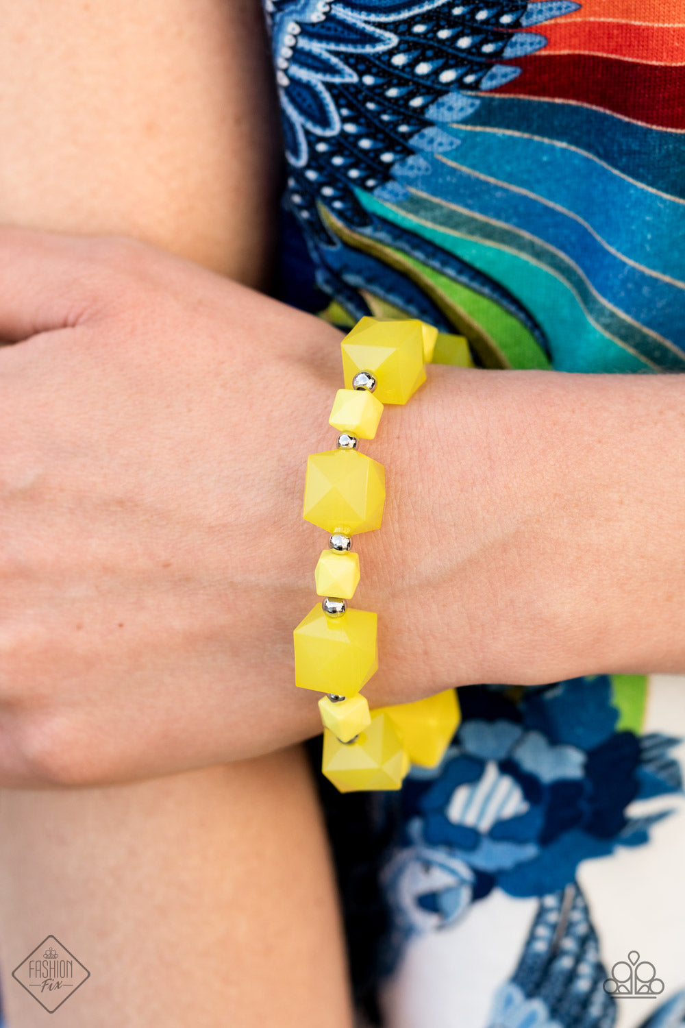 Trendsetting Tourist - Yellow  Paparazzi Bracelet