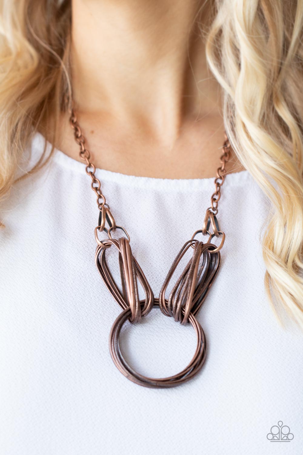 Lip Sync Links - Copper Paparazzi Necklace