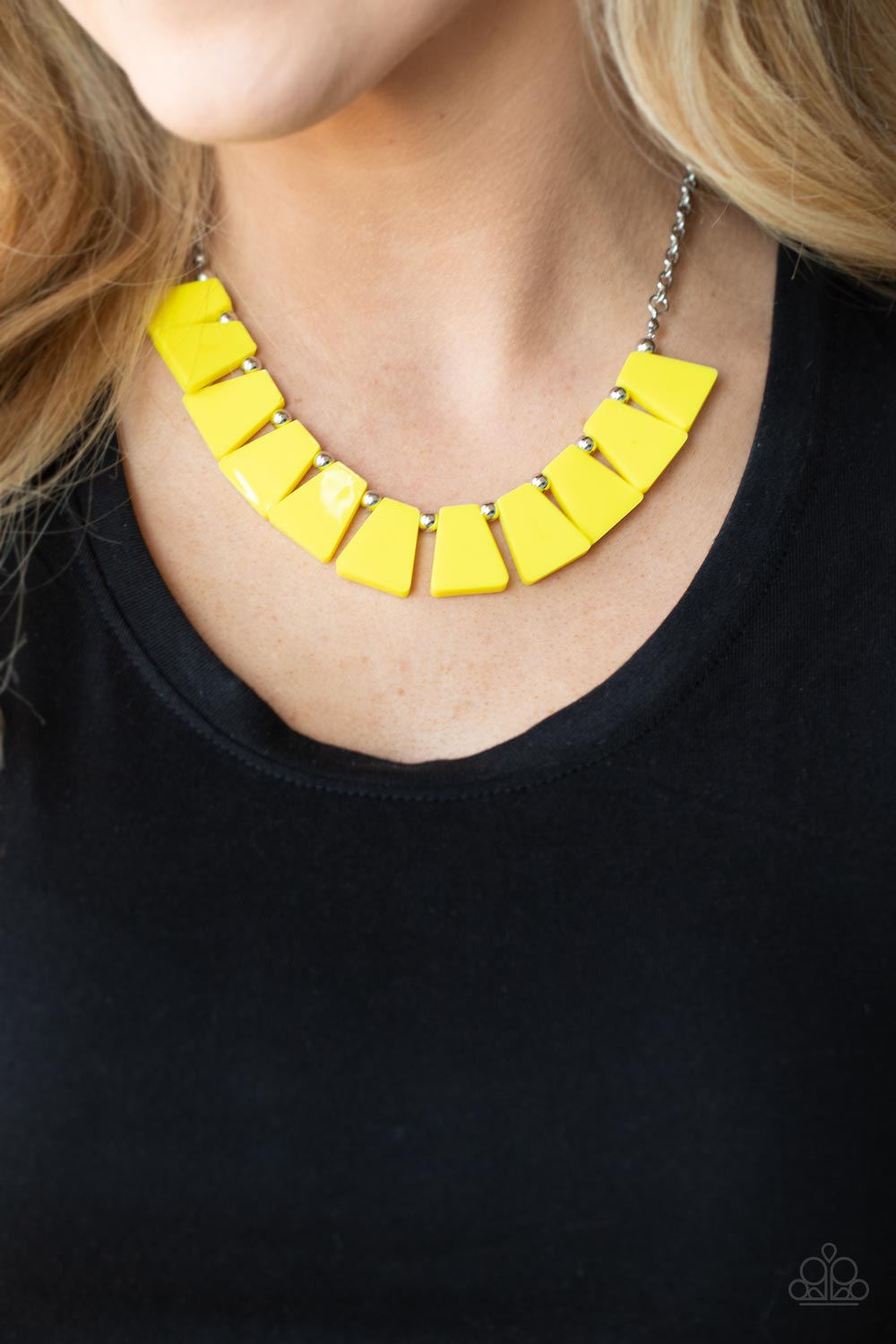 Vivaciously Versatile - Yellow Paparazzi Necklace