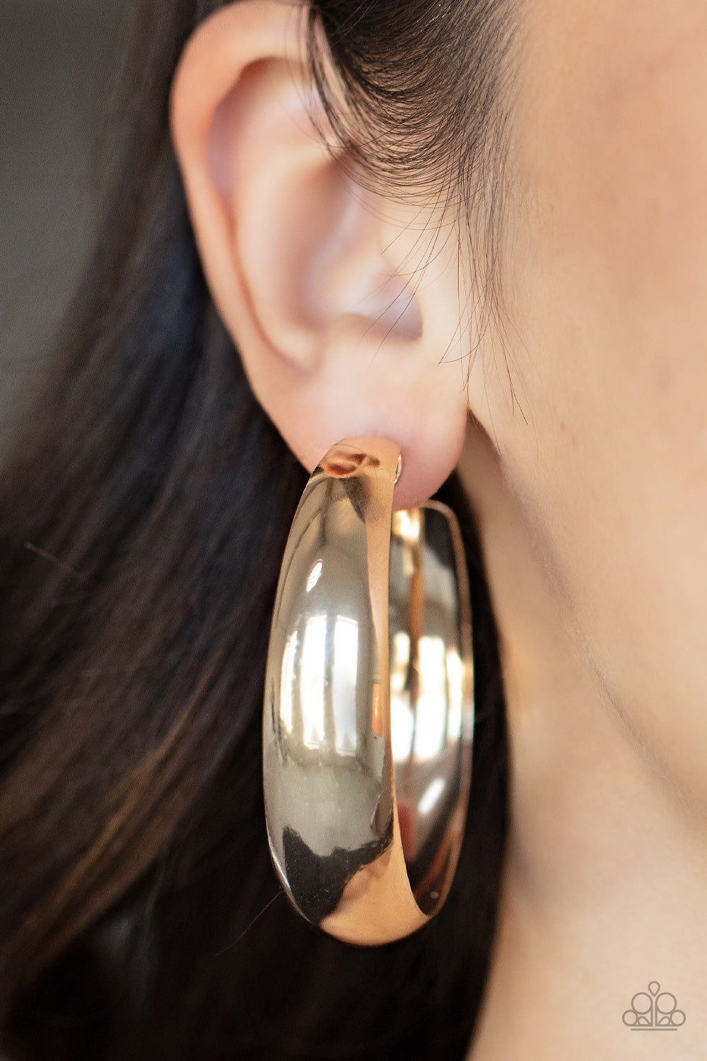 Flat Out Flawless - Gold Paparazzi Hoop Earrings