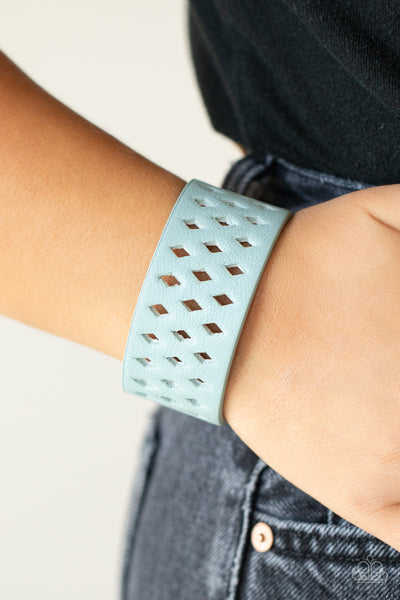 Glamp Champ - Blue Paparazzi Bracelet