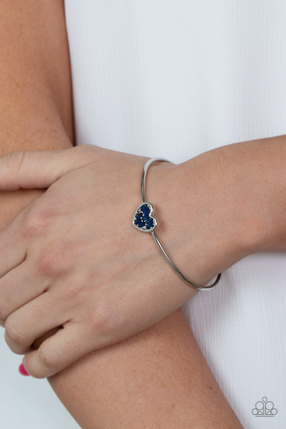 Heart of Ice - Blue Paparazzi Bracelet