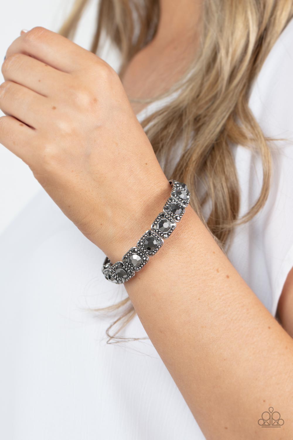 Cache Commodity - Silver Paparazzi Bracelet