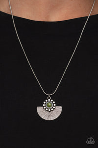 Magnificent Manifestation - Green Paparazzi Necklace