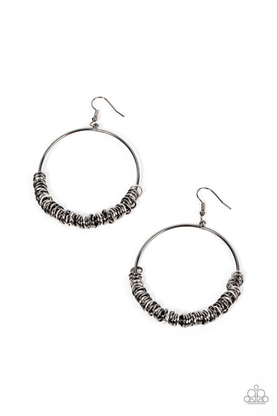 Retro Ringleader - Multi Paparazzi Earring