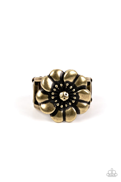 Floral Farmstead - Brass Paparazzi Ring