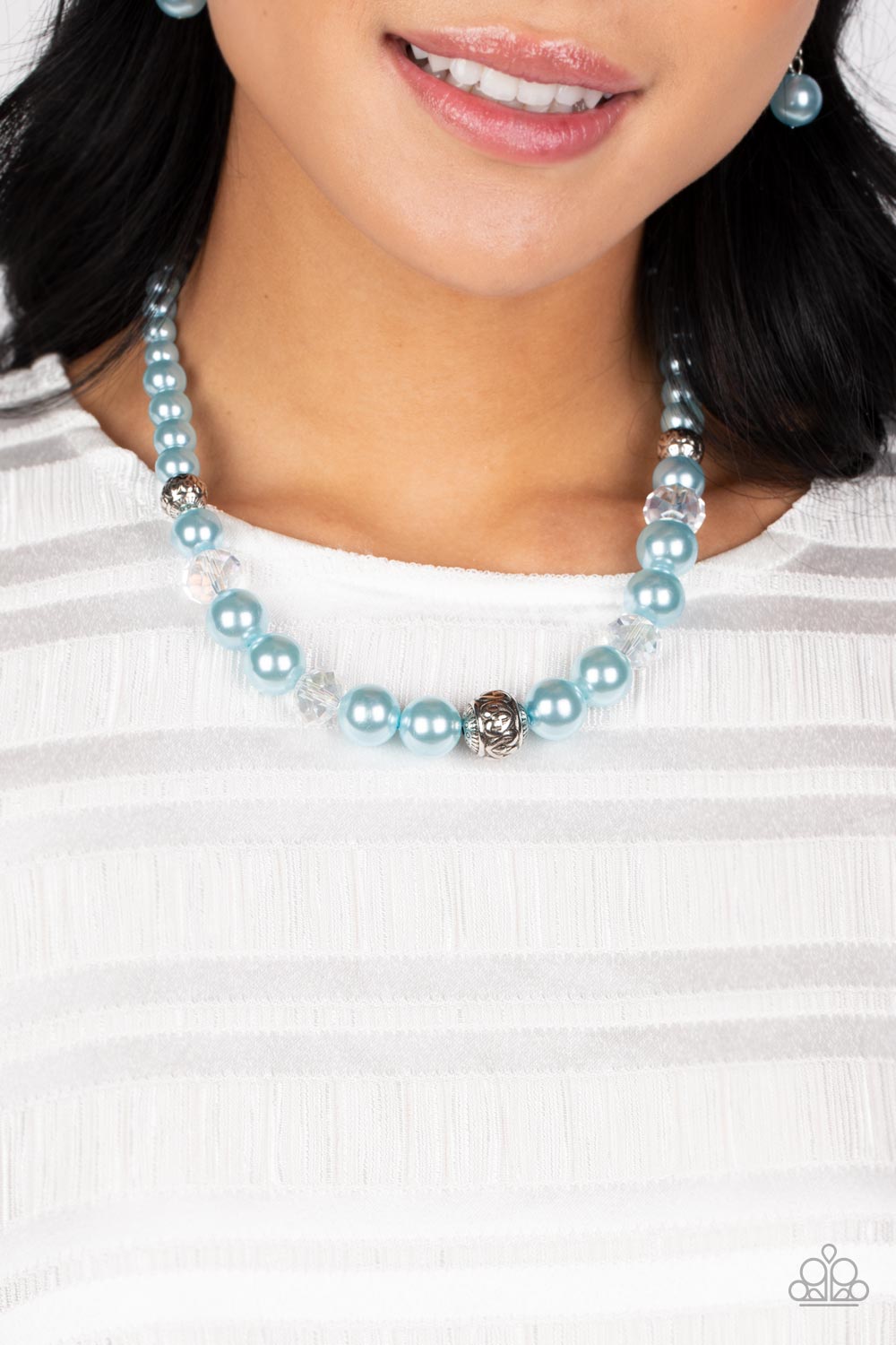 The NOBLE Prize - Blue Paparazzi Necklace