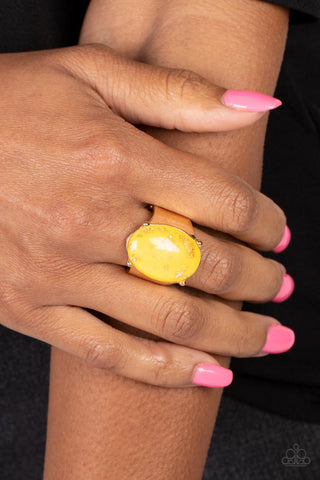 Gold Leaf Glam - Yellow Ring Paparazzi