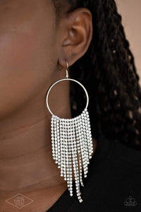 Streamlined Shimmer - White
Paparazzi Earrings (Black Diamond Piece)