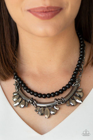 Bow Before The Queen - Black Paparazzi Necklace - sofancyjewels