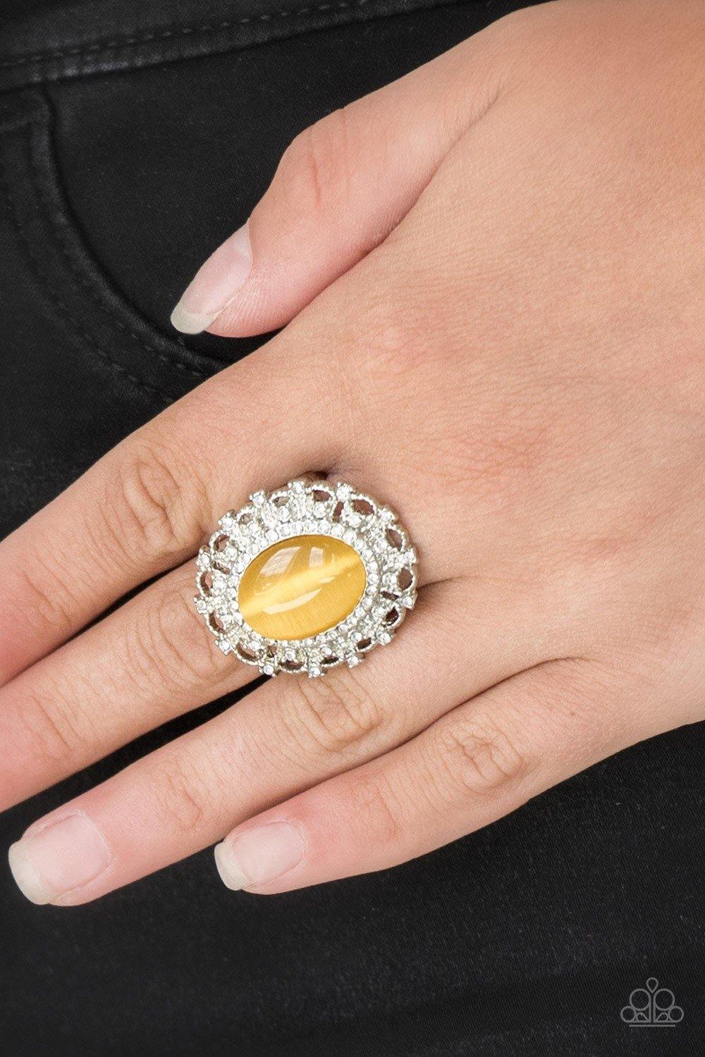 BAROQUE The Spell - Yellow Paparazzi Ring - sofancyjewels