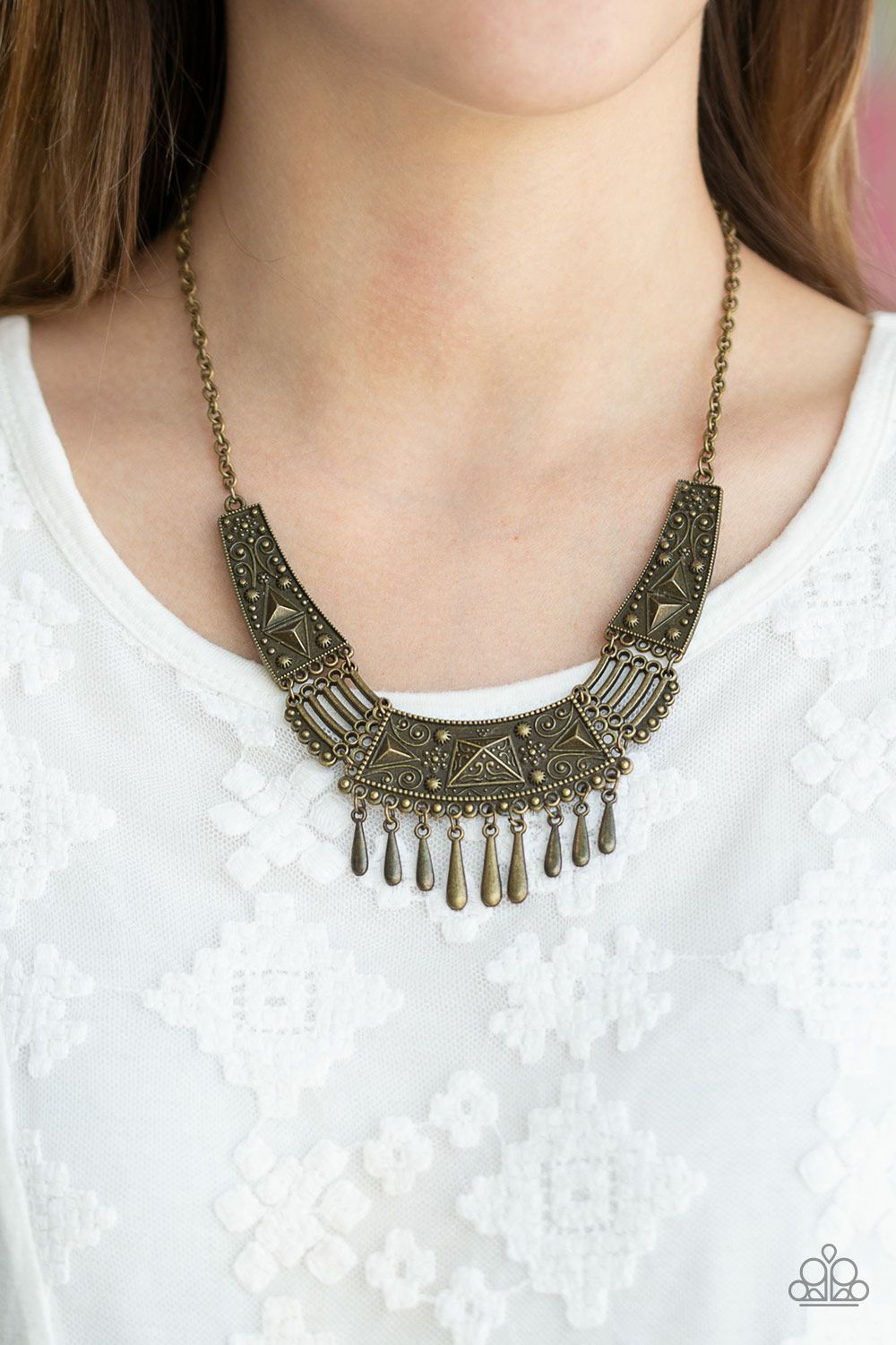 STEER It Up - Brass Paparazzi Necklace