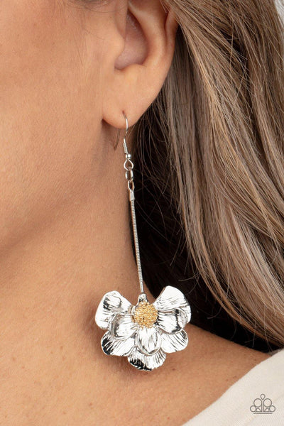 Oh SNAPDRAGONS! - Silver Paparazzi Earrings - sofancyjewels