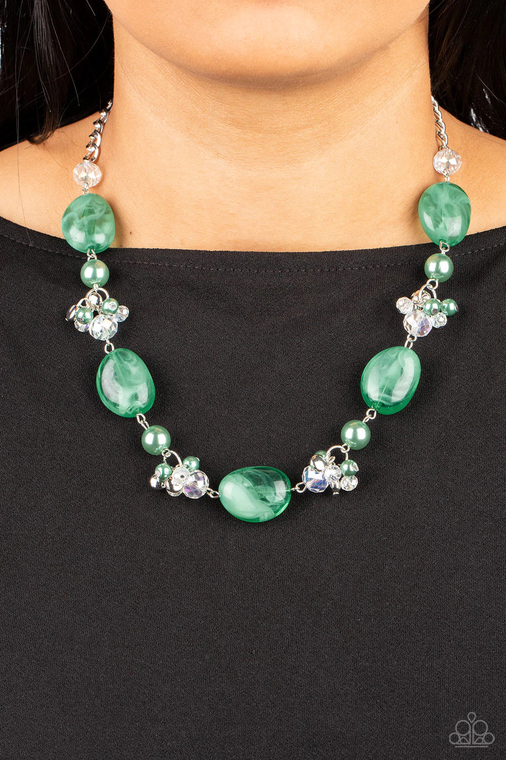 The Top TENACIOUS - Green Paparazzi Necklace