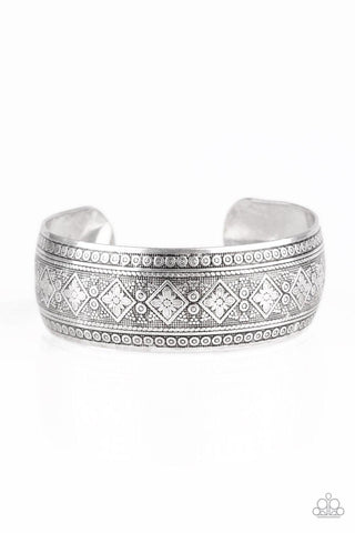 Gorgeously Gypsy - Silver Paparazzi Bracelet - sofancyjewels